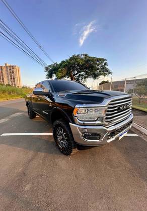 RAM 3500 6.7 I6 TURBO DIESEL LIMITED LONGHORN CD 4X4  AUTOMÁTICO